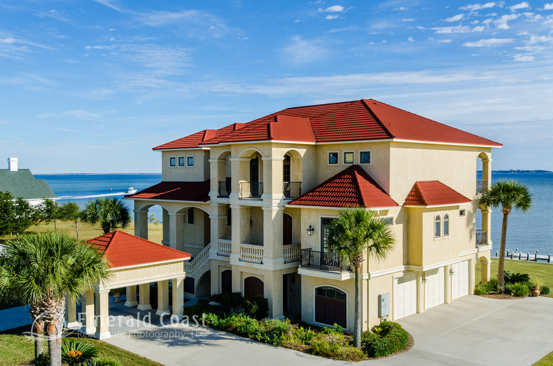 aerial photo of waterfront Gulf Breeze home