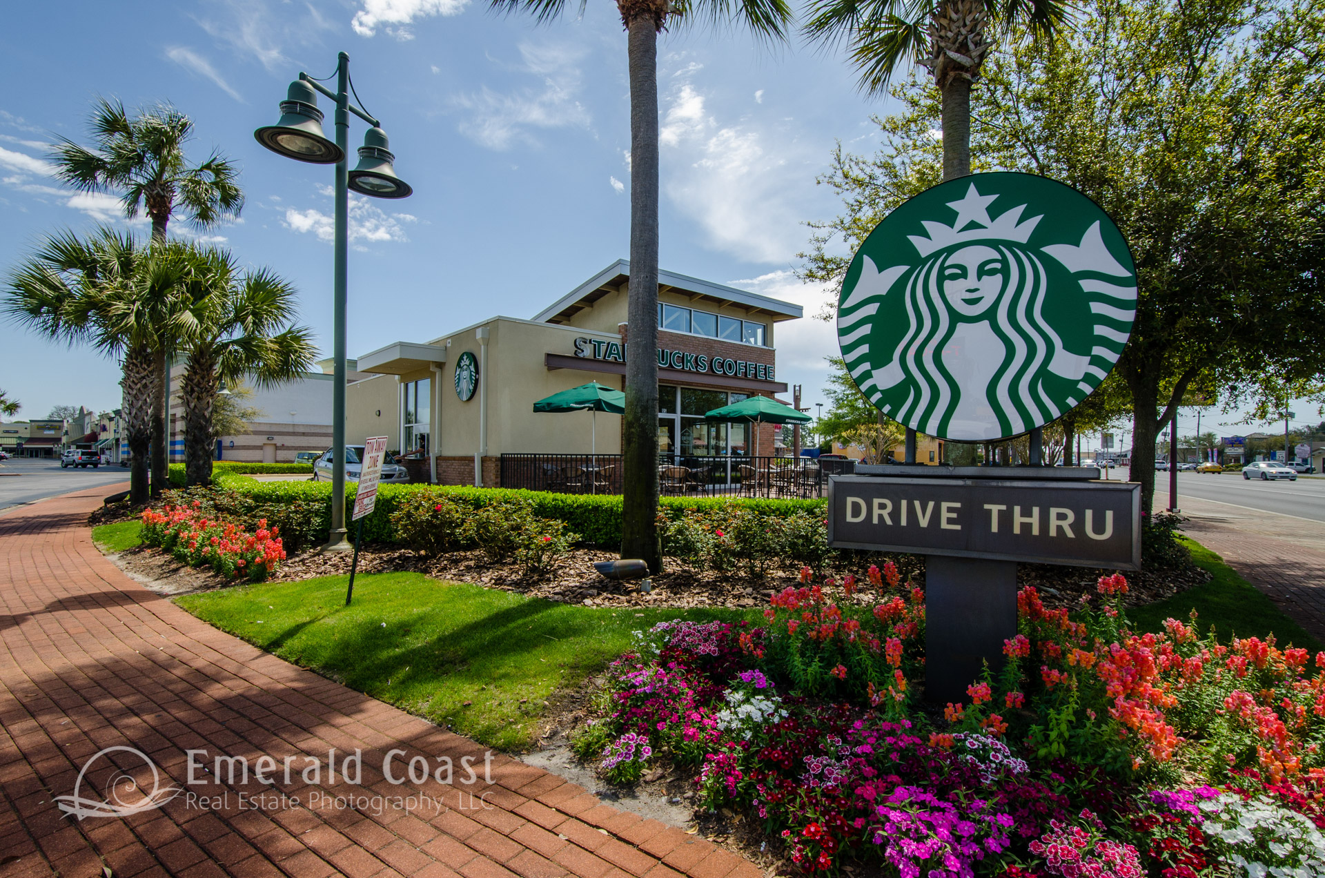 Starbuck Sign